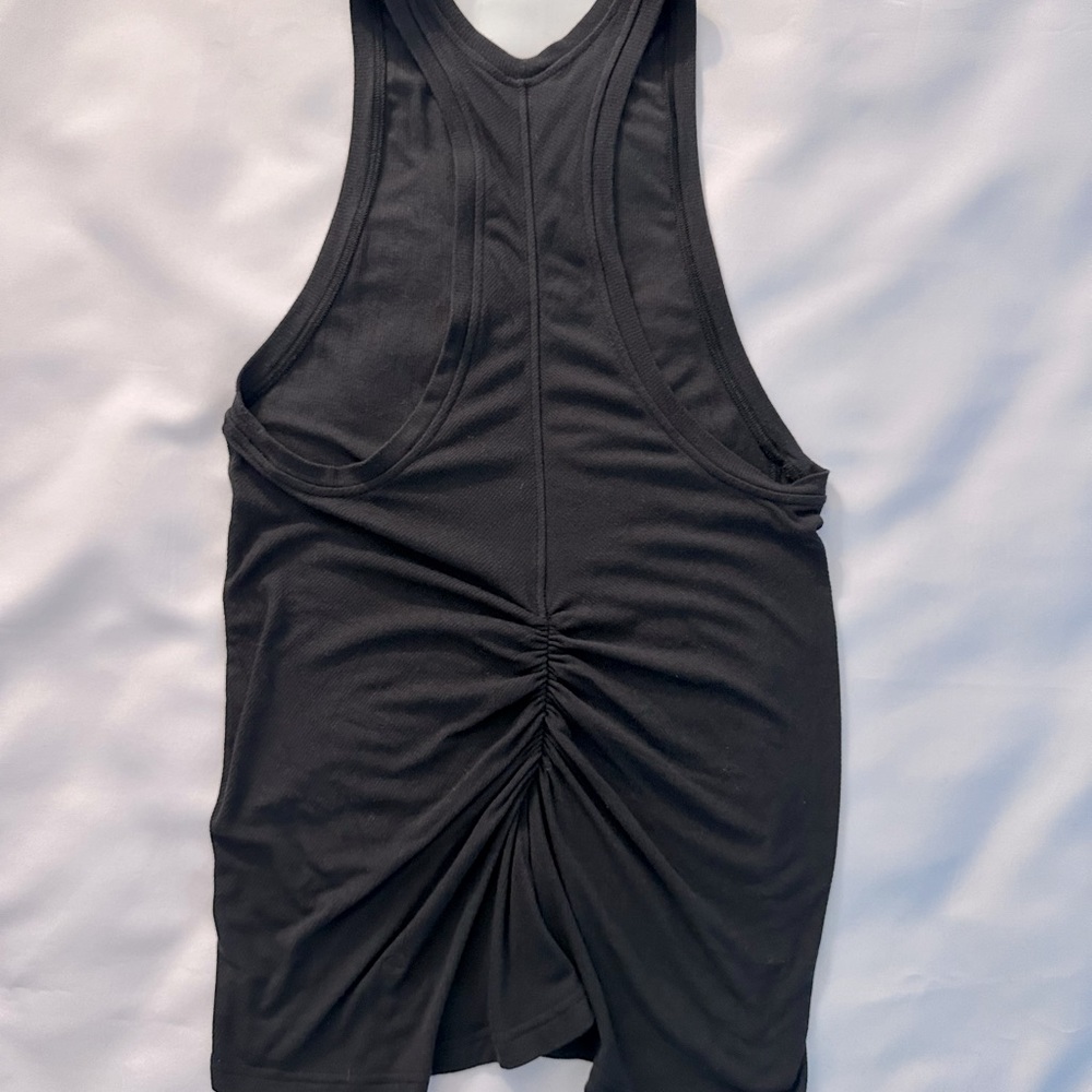 Lululemon ruche tank top size 8